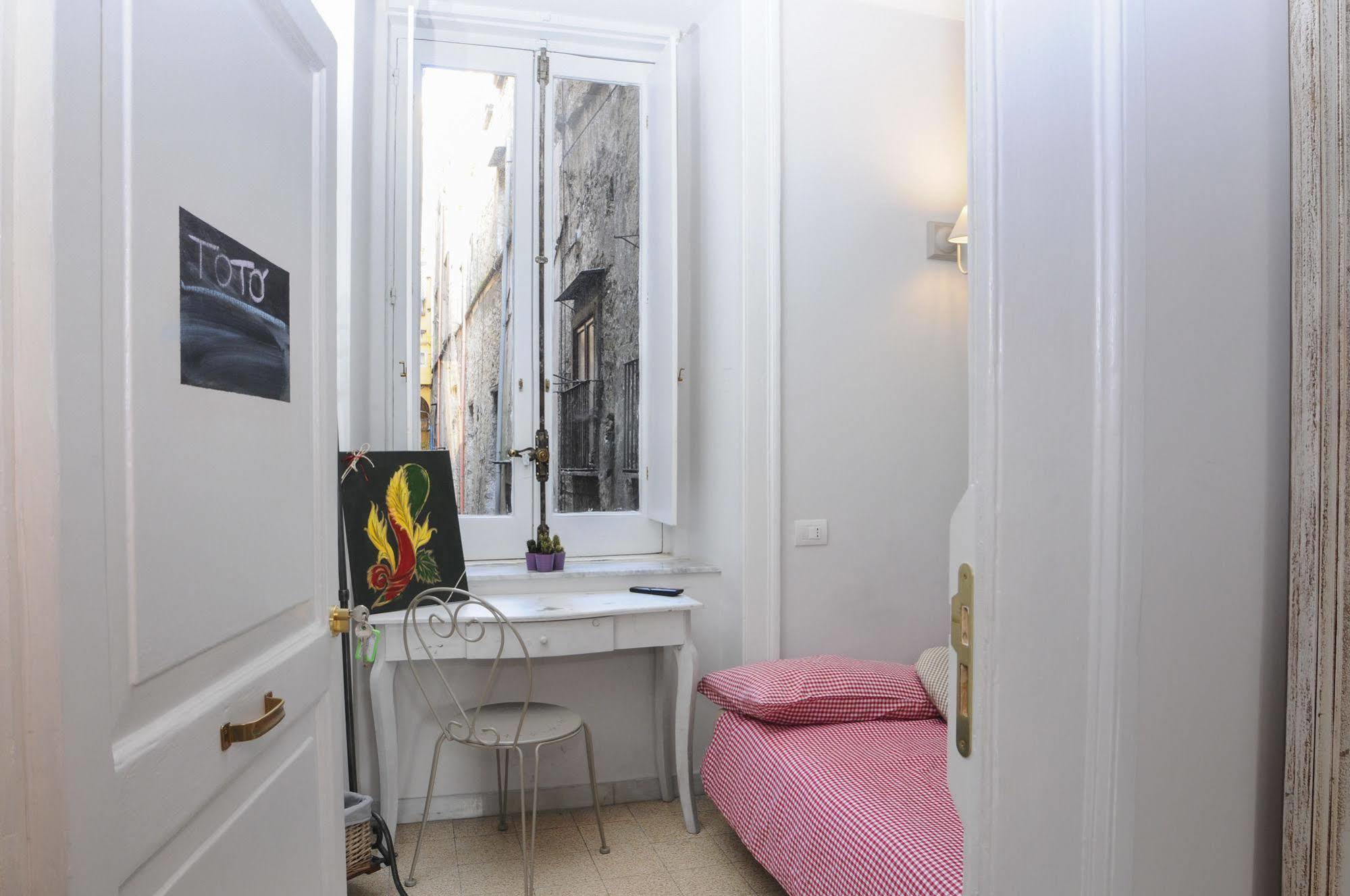 Napul'art Bed & Breakfast 3*