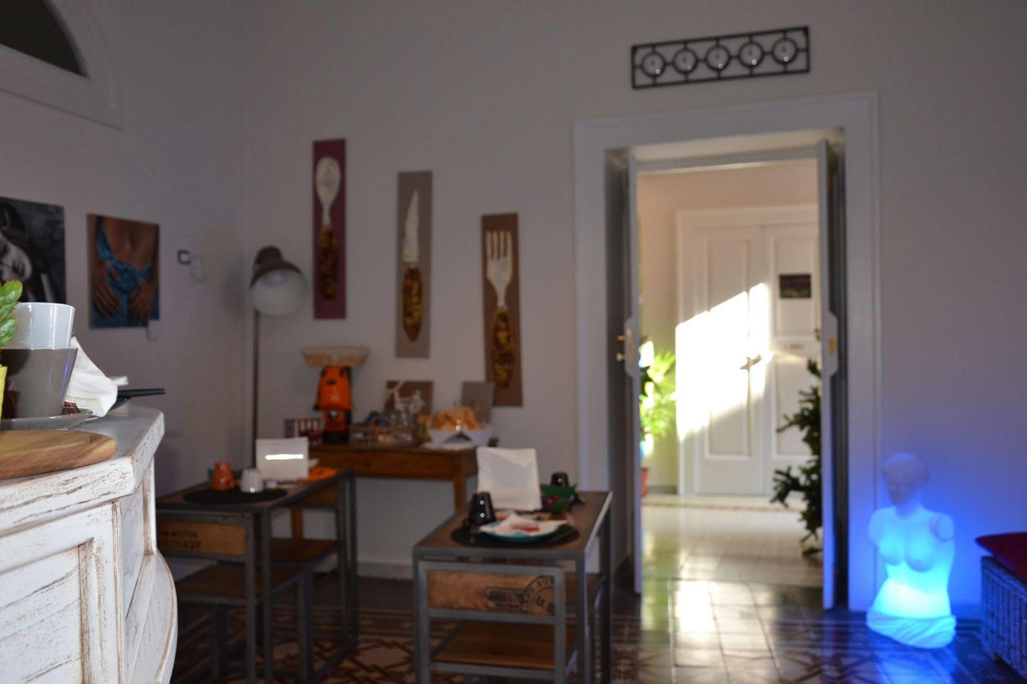 Napul'art Bed & Breakfast 3*